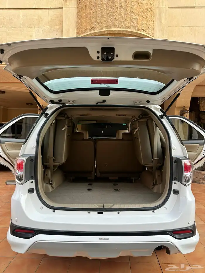 تويوتا فورتشنر 19