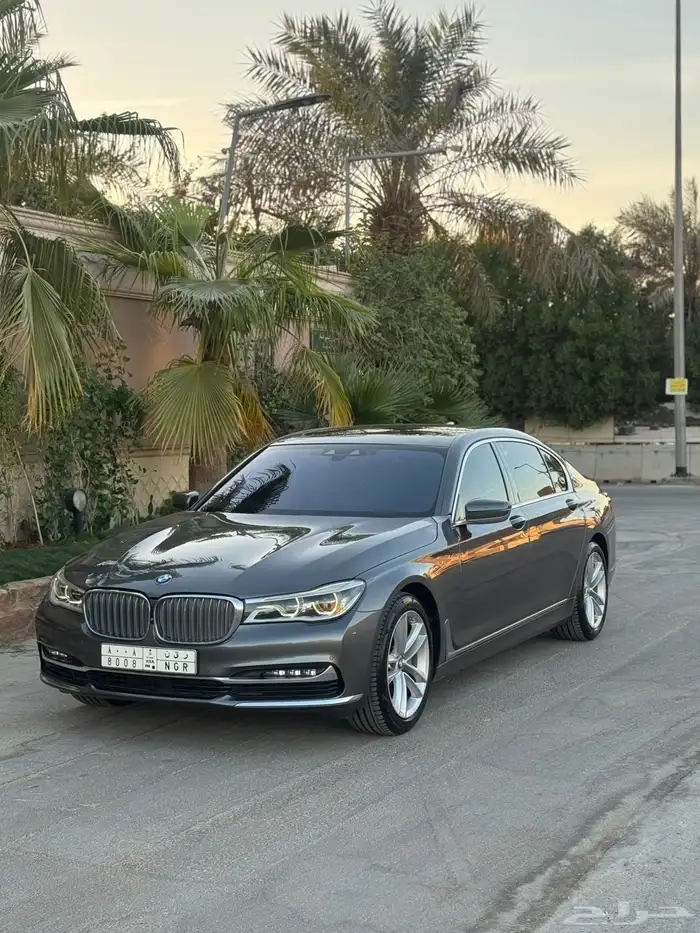 بي أم دبليو مديل 2018مخزنه وشبه جديده 0