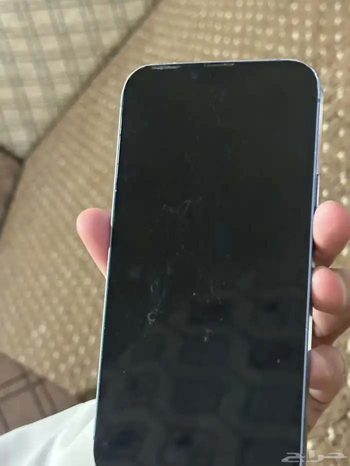 ايفون14 بلس بطاريه77 البيع على حاله شاشه في خدوش 3