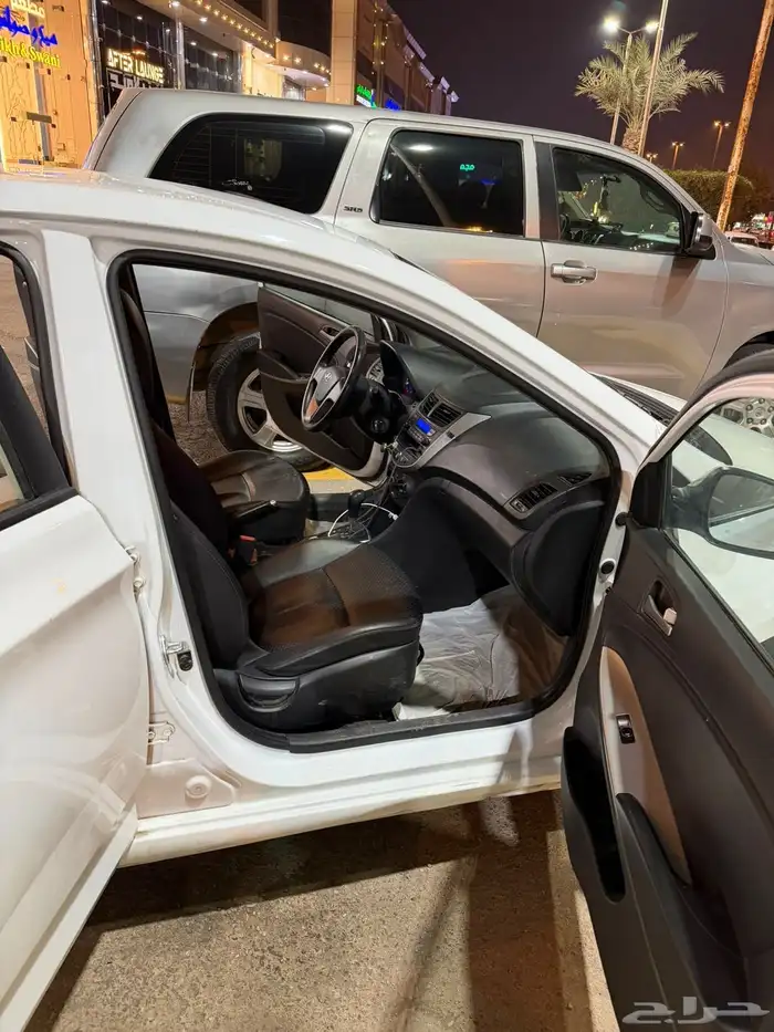 هيونداي اكسنت ديزل 2018 للبيع 12