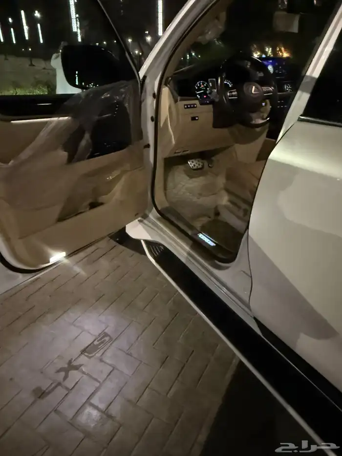 جيب لكزس موديل 2021 سبورت سعودي مالك اول 7