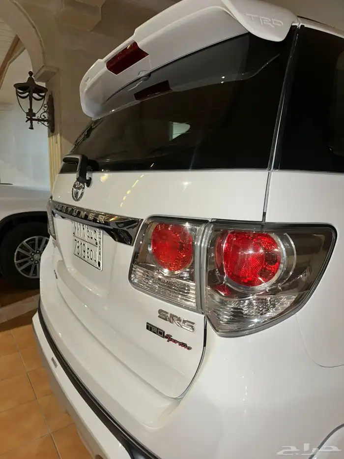 تويوتا فورتشنر 10