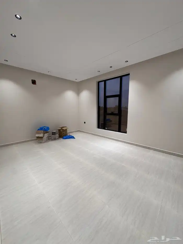 ادوار مكرره بحي الصفا تشطيب ممتاز وموقع مميز 13