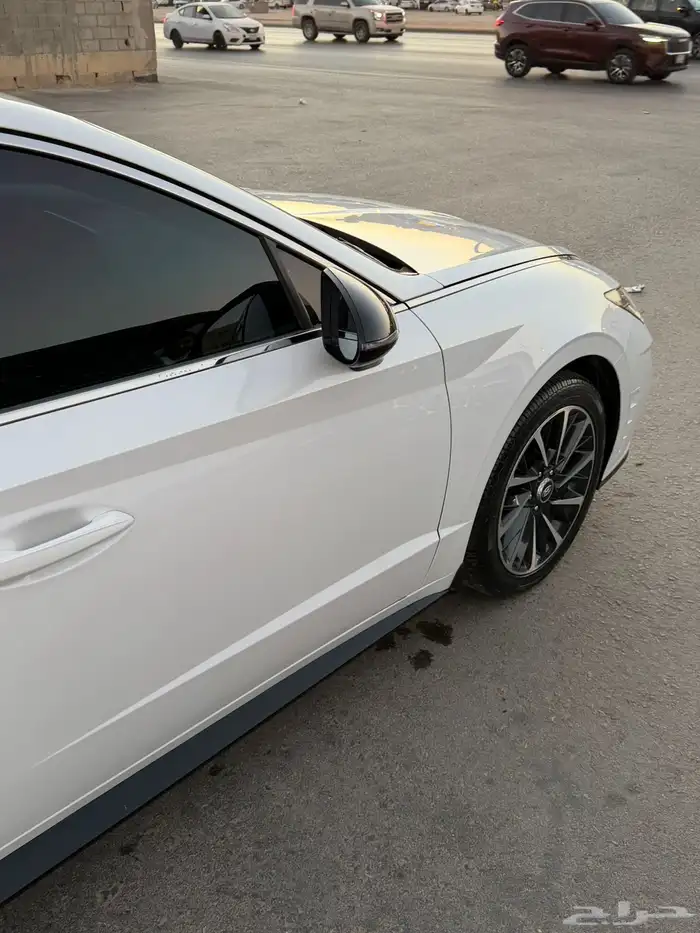 هونداي سوناتا 2023 فئة السمارت 1