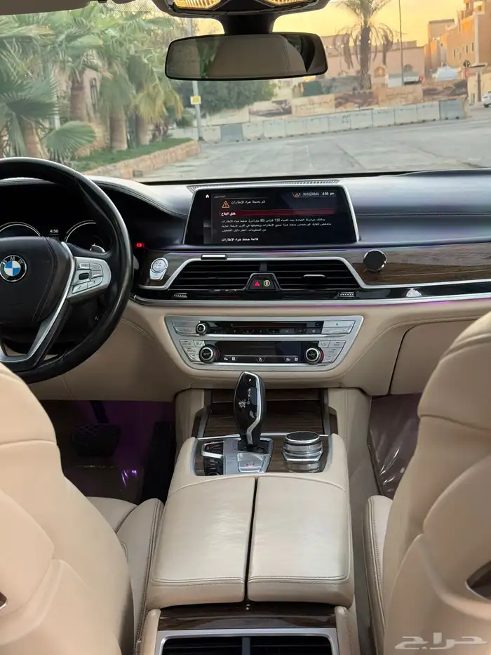 بي أم دبليو مديل 2018مخزنه وشبه جديده 16