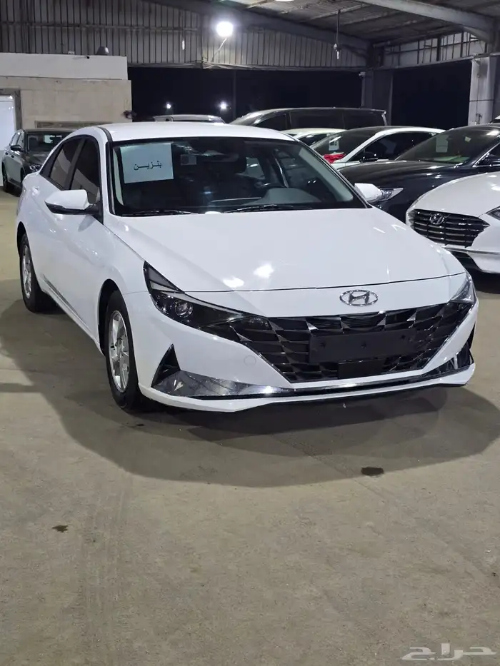 هيونداي النترا ابيض 2022 بنزين بطاقة جمركية وارد كوريا 1
