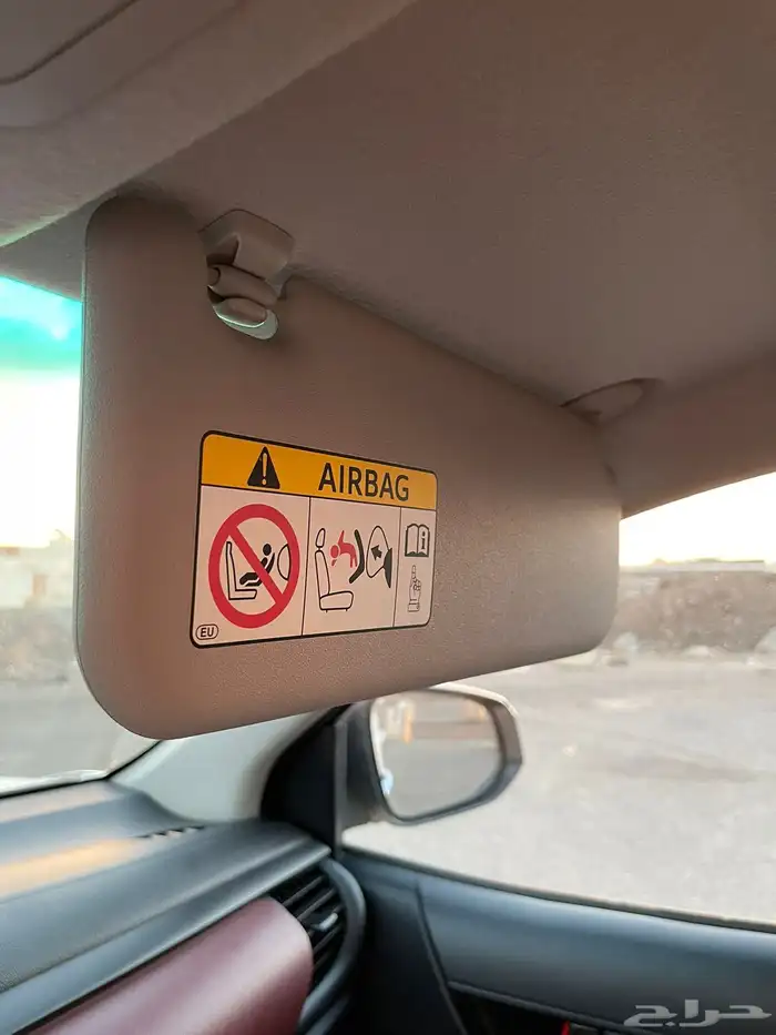 للبيع هايلكس 2018 GLX نظيفة جدا 2