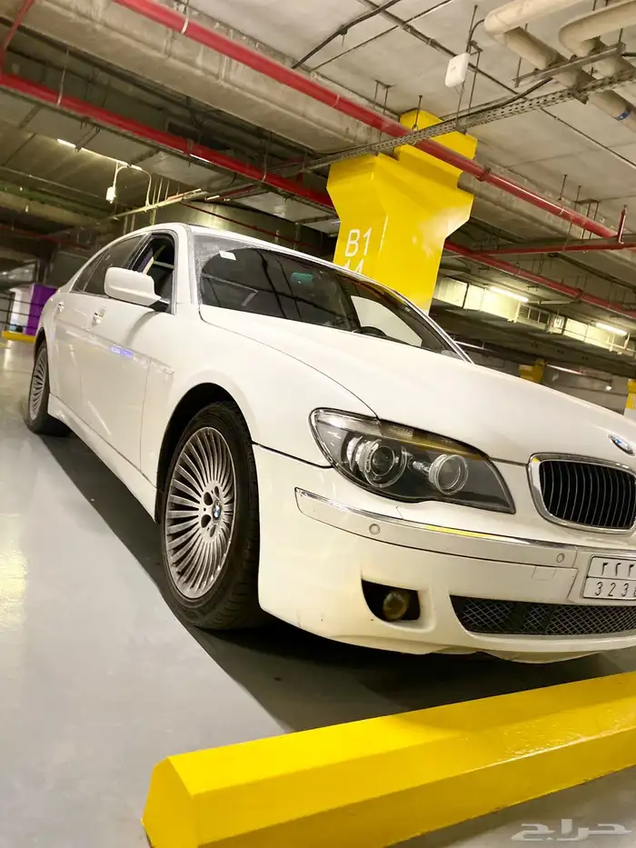 للبيع مستخدمه BMW 2006 730li 8