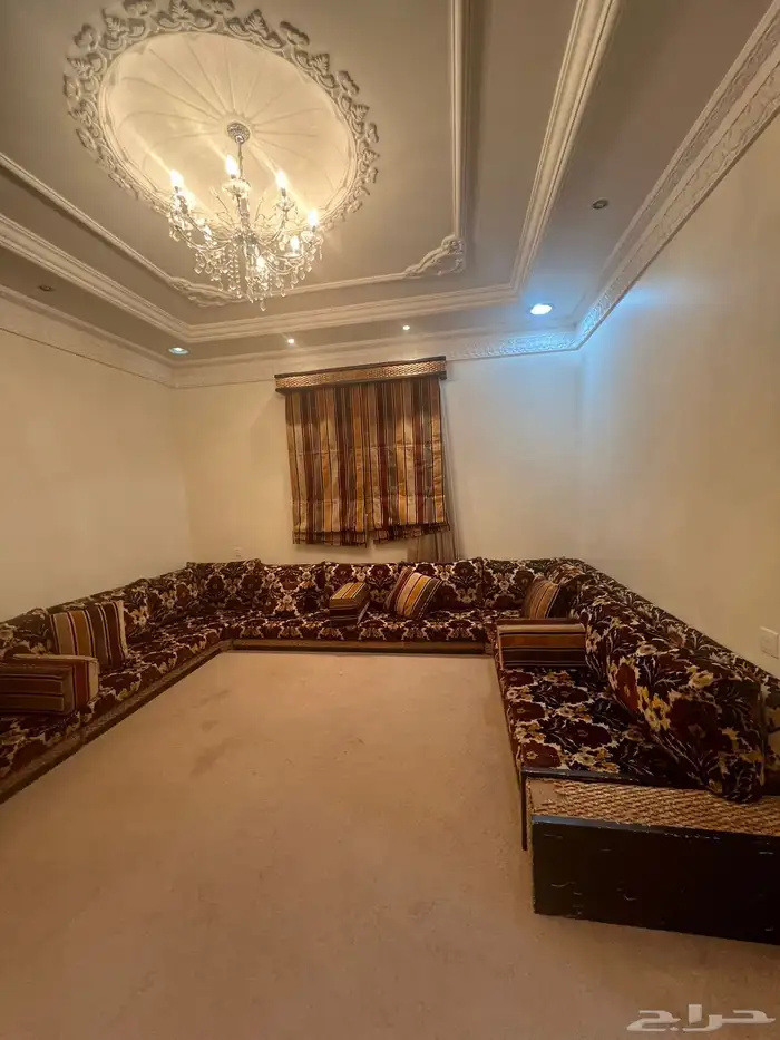 مجلس للبيع 0