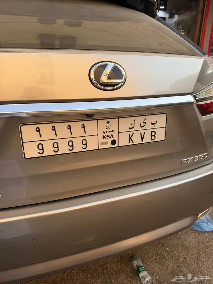 لوحة مميزة ب ي ك بيك 9 9 9 9 2