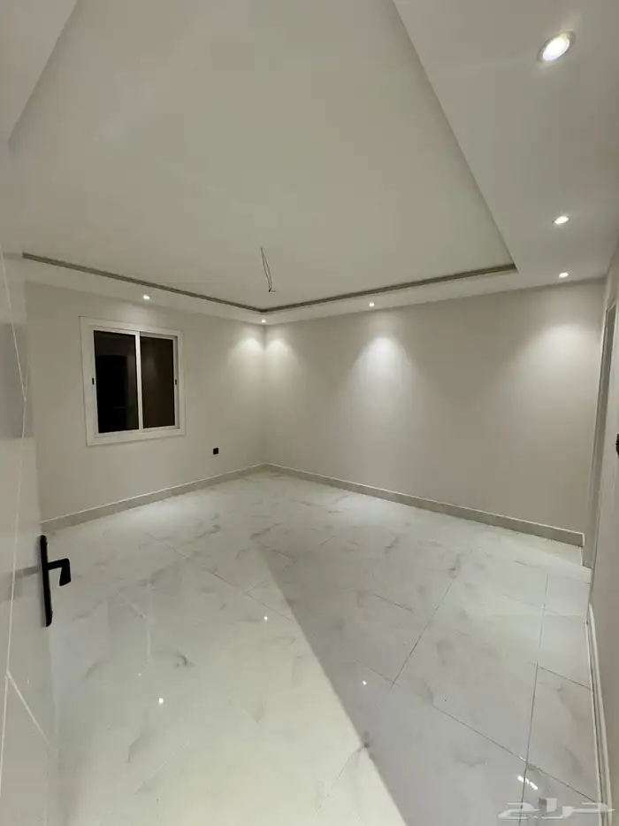 للبيع شقة مميزة مطله على مسجد و حديقة 11