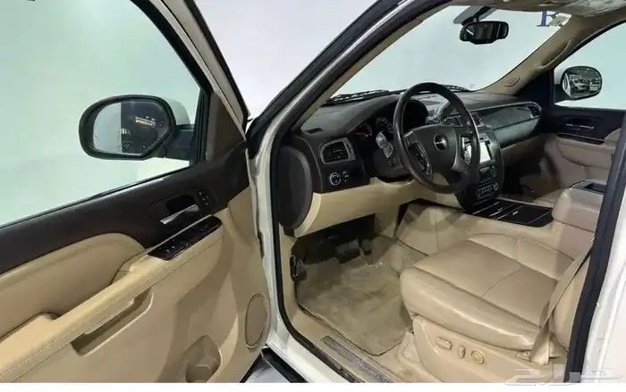 سياره جي ام سي للبيع 2