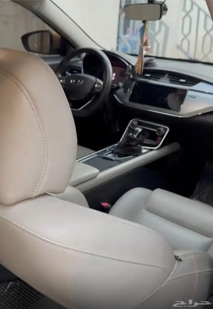 سيارة يوميه جيلي بينراي 2