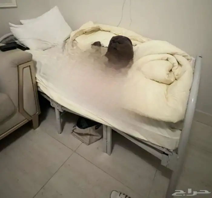 سرير قابل للطي استعمال نظيف مع مرتبه نظيفه سعر مناسب 0