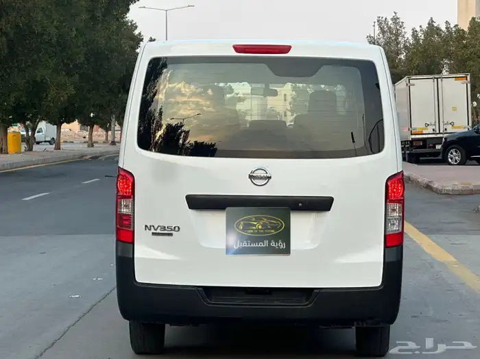 نيسان باص بضاعه موديل 2020 سعودي قير عادي ديزل شامل الضريبة 7