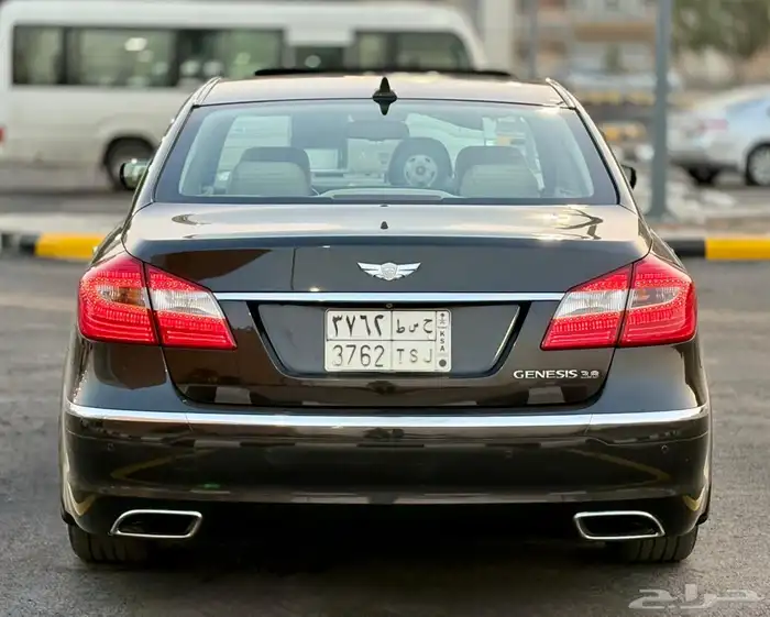 جنسس 2014 فل كامل ممشى 190 نظيف للبيع 5