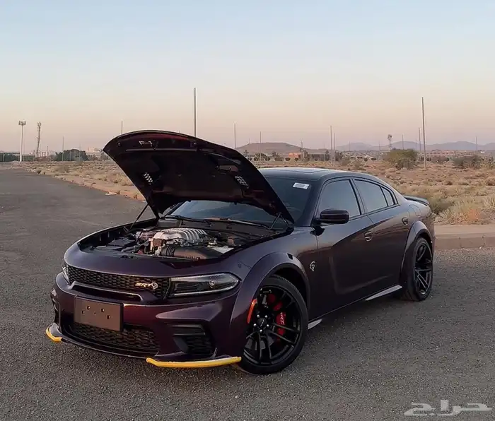 تشارجر هيلكات وايد بدي2022الوحيده بالمملكه باللون شبة اصفار 0