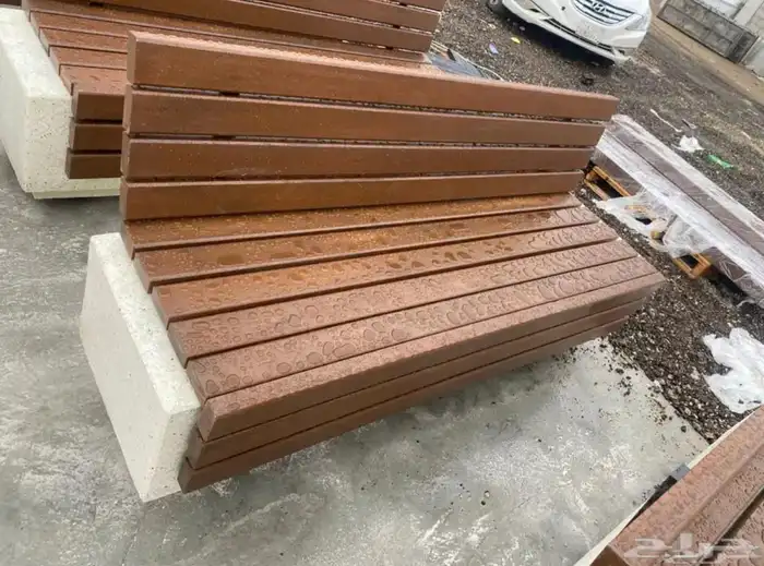 كراسي خرسانية وحاويات واحواض للحدايق 14