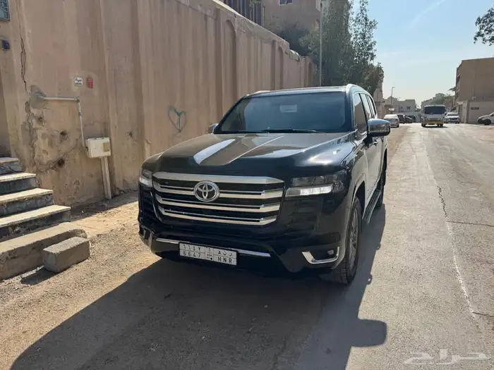 جيب لاند كروزر 2024 1