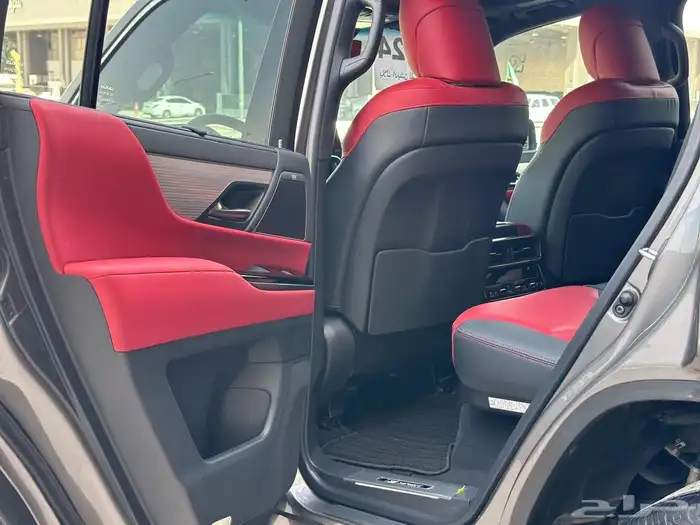 لكزس 2024 LX600.اف سبورت 10