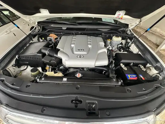 في اكس ار 2010 11