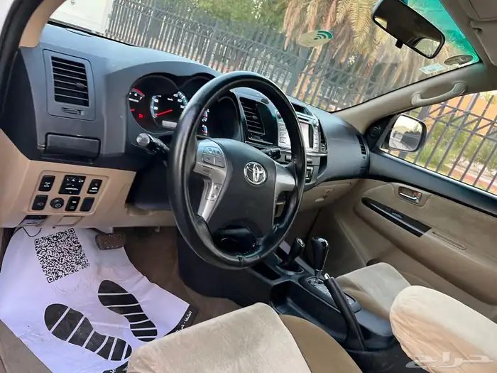 تويوتا - فورتشنر - 2015 - سعودي - 60 عام - فل كامل 4