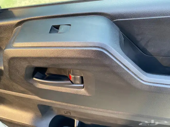 تايوتا هايس ( بضاعة ) 2024 بنزين سقف نازل 32