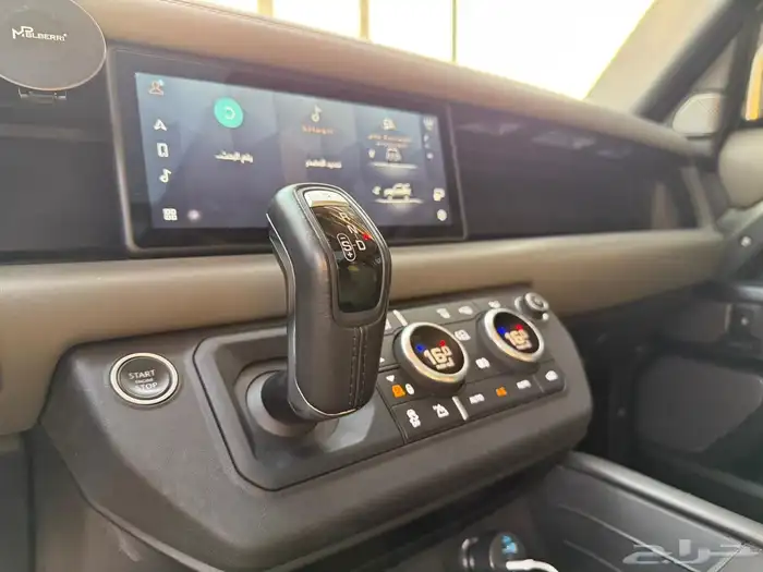 لاند روفر ديفندر 2021خليجي موجودة بدبي 5