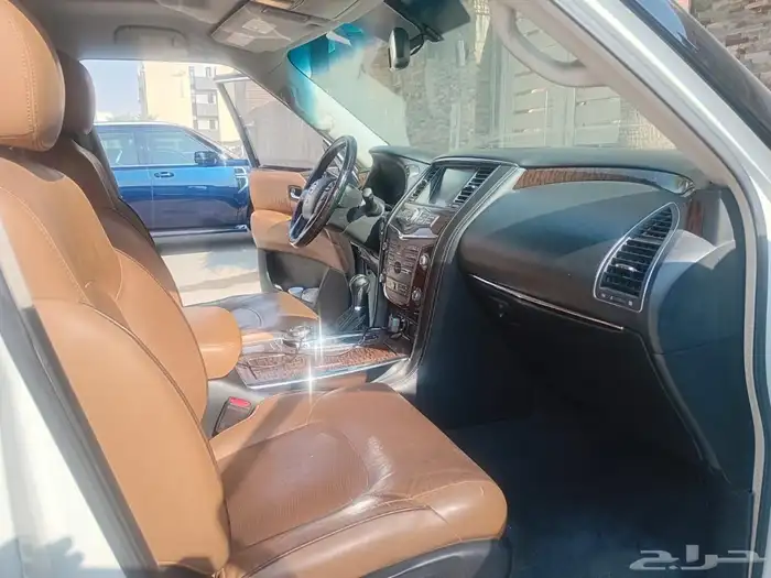 جيب بلاتينوم نيسان اول مالك الممشى موضح في الصور 3