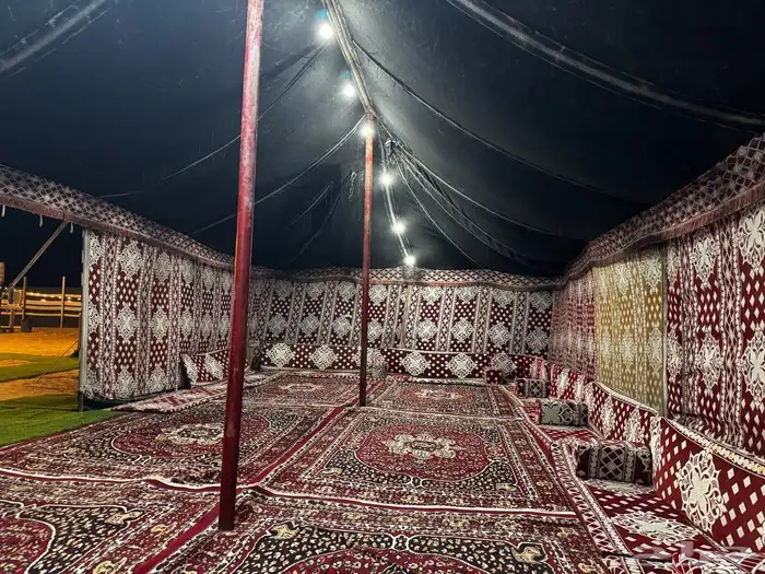 مخيم للإجار قسم رجال وقسم نساء 6