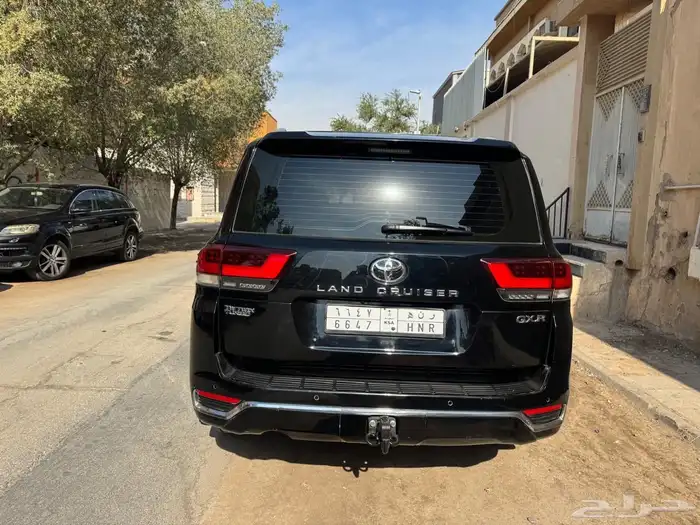 جيب لاند كروزر 2024 4