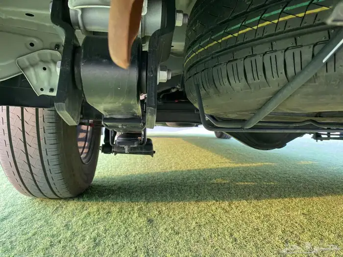 تايوتا هايس ( بضاعة ) 2024 بنزين سقف نازل 51