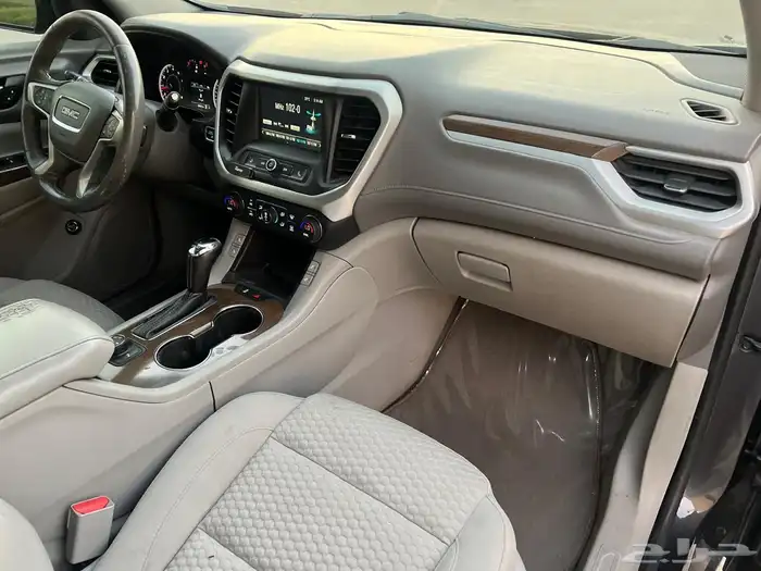 2017 جمس اكاديا 19