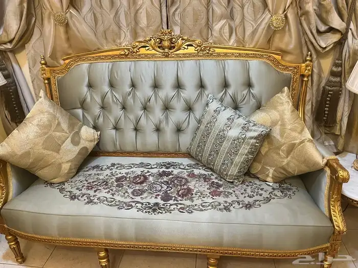 مجلس ملكي للبيع 2