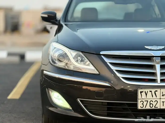 جنسس 2014 فل كامل ممشى 190 نظيف للبيع 11