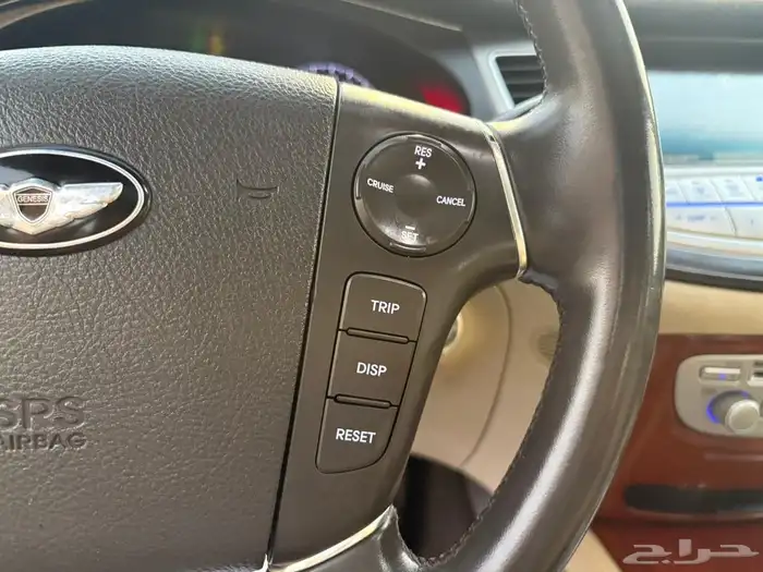 جنسس 2014 فل كامل ممشى 190 نظيف للبيع 40