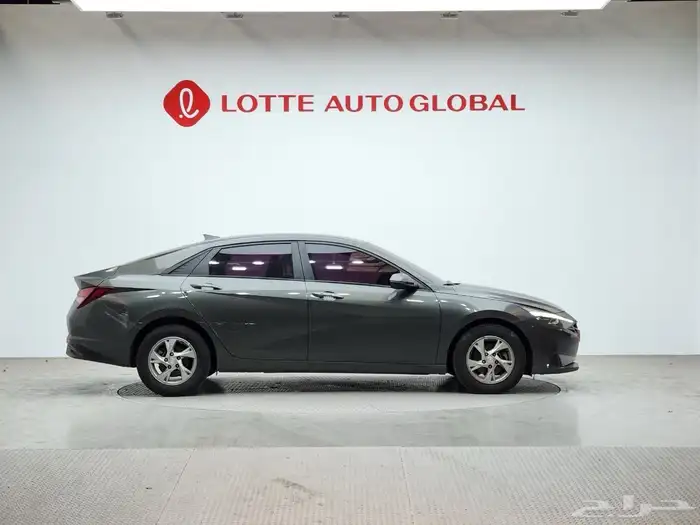 للبيع هيونداي افانتي 2021 6