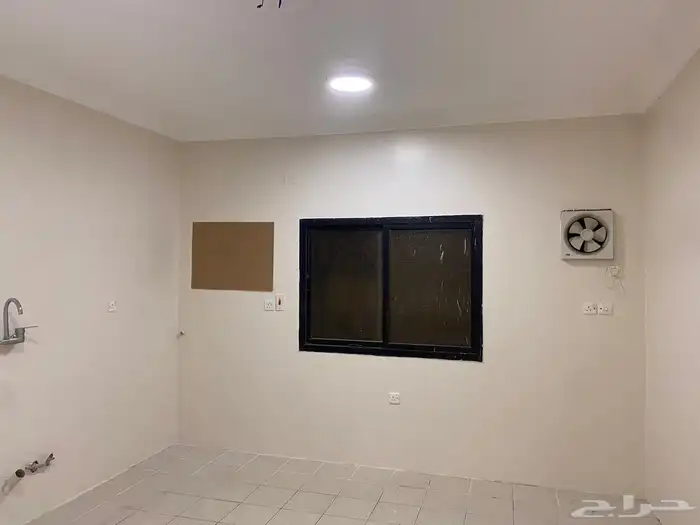 شقة 5 غرف للإيجار حي النزهة 3