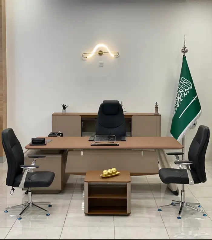 Workstations جديد مكاتب مشتركة رباعي و ثنائي و مكتب بارتيشن 92