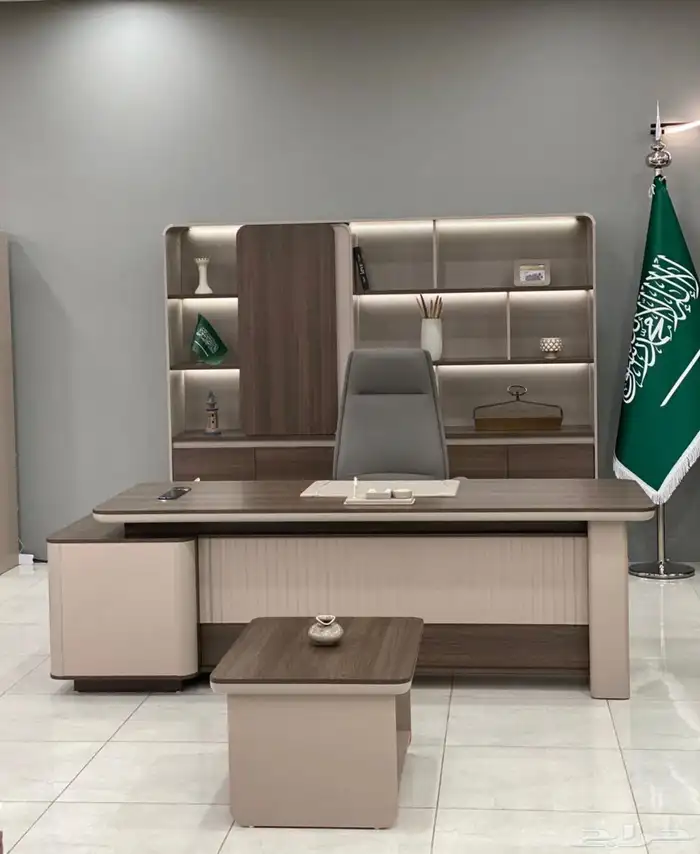 Workstations جديد مكاتب مشتركة رباعي و ثنائي و مكتب بارتيشن 98