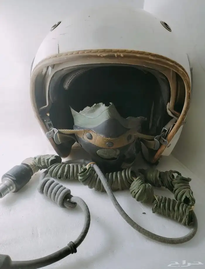 خوذة طيار عسكرية فرنسية قديمة مع قناع أوكسجين ULMER Paris 15