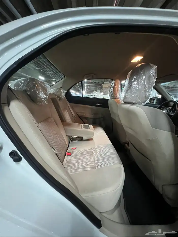 سزوكي ديزاير بحالة ممتازه ممشى قليل 8