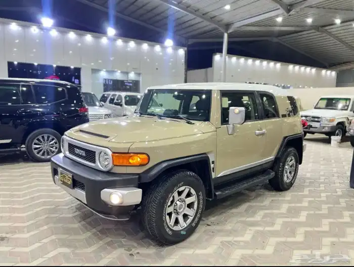 تويوتا اف جي 2022 فل كامل وارد الساير ماشي 78 الف 0