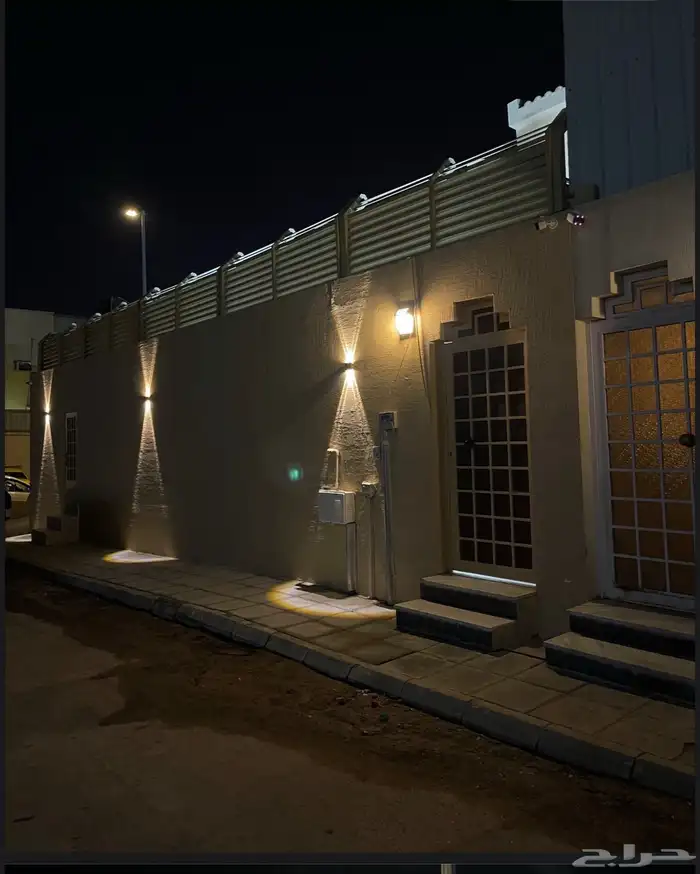 بيت للايجار في حي جرير 3