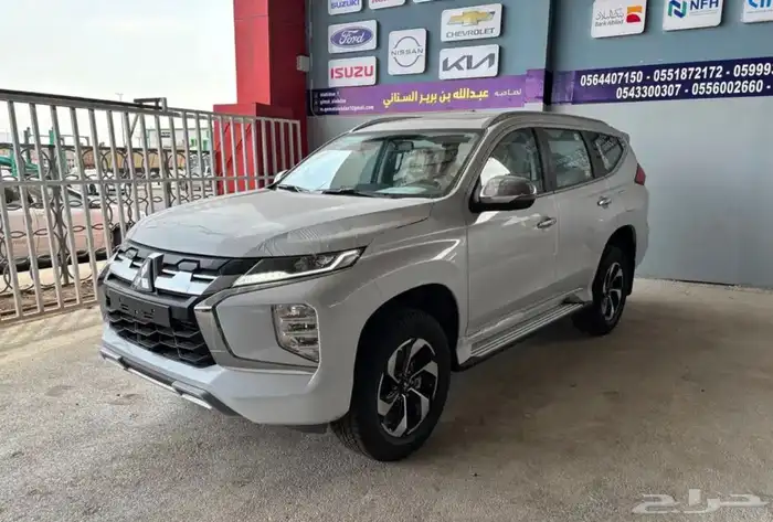 ميتسوبيشي مونتيرو اسبورت 2025 بنزين 1