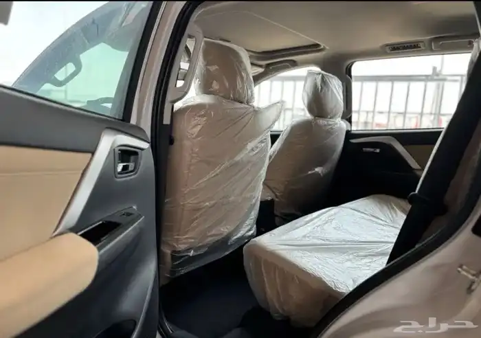 ميتسوبيشي مونتيرو اسبورت 2025 بنزين 7