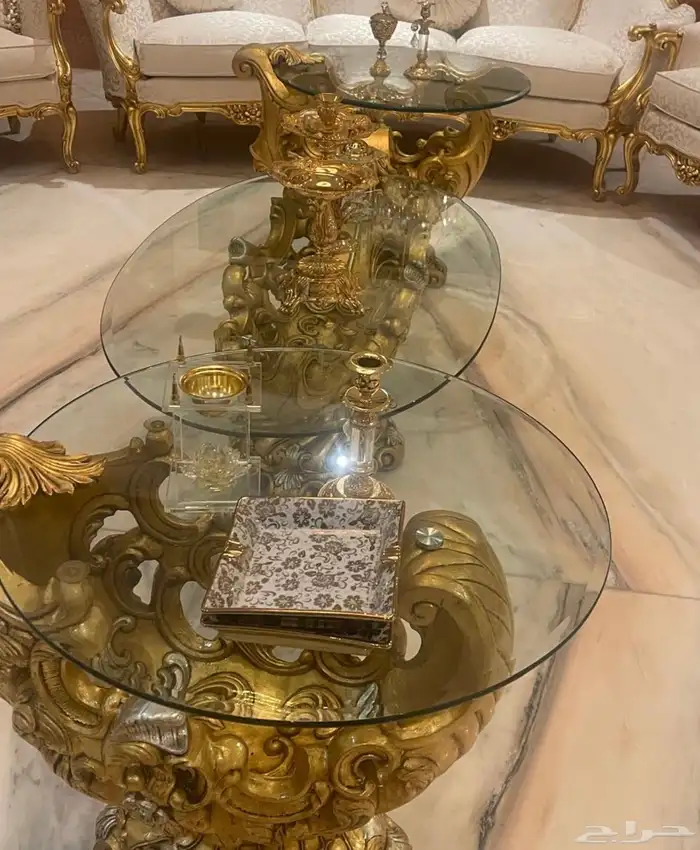 طاولة طعام ومدخل وطاولات خدمة 3