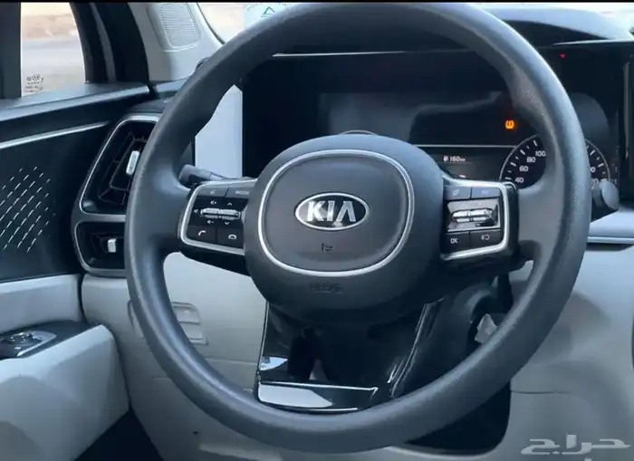 كيا سورنتو 2021 10