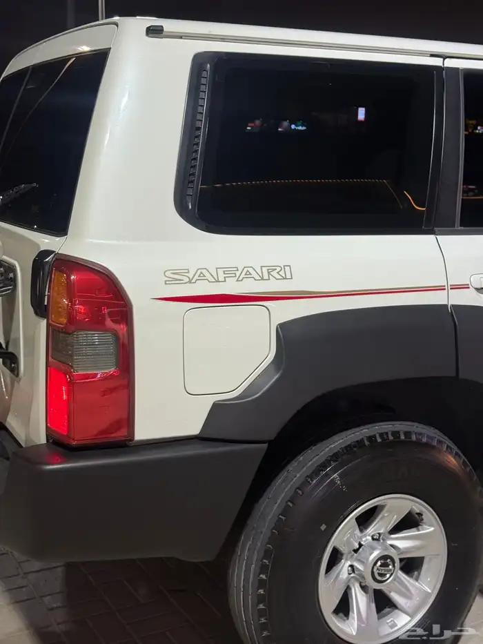 للبيع بترول بدي وكاله بمحل لوحه مميزه 7