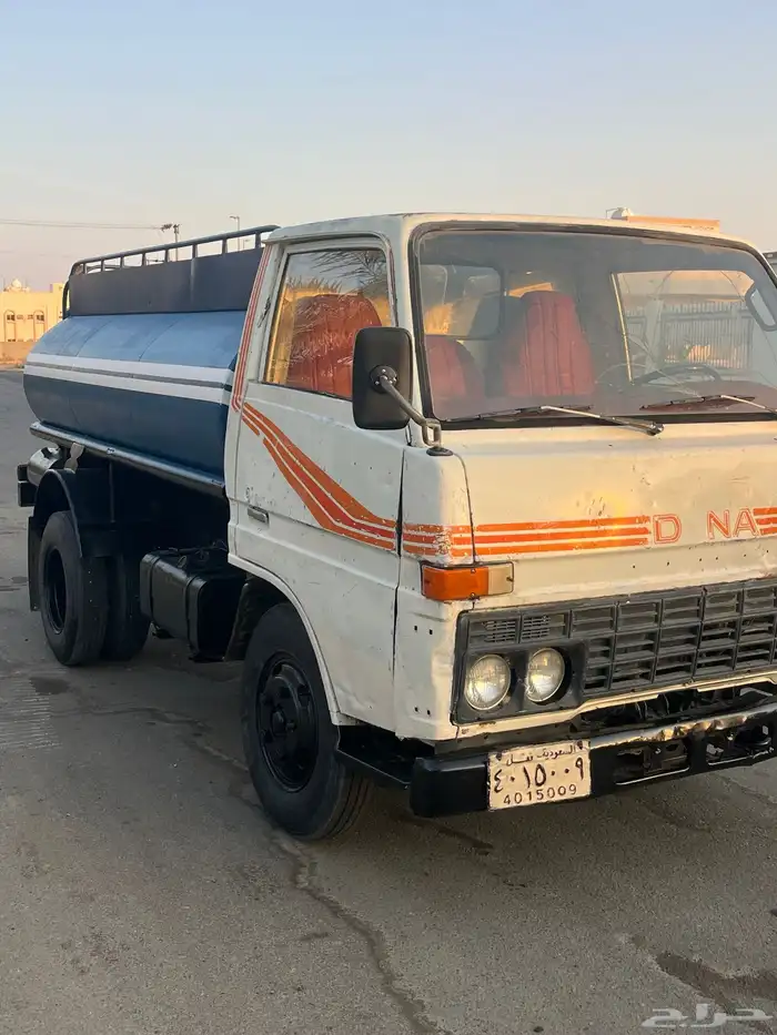 للبيع دينا 84 تويوتا 1